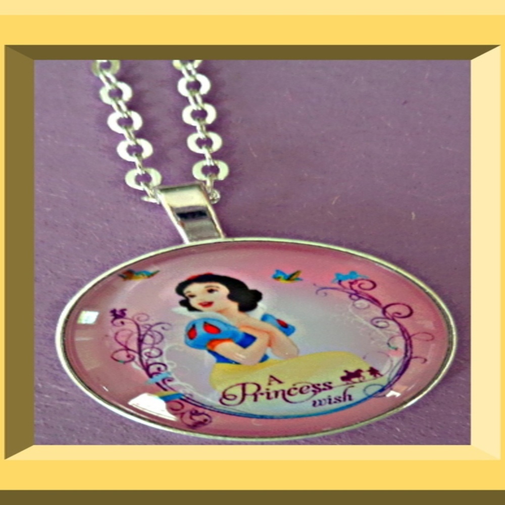 Disney Snow White Inspired Necklace For Girls